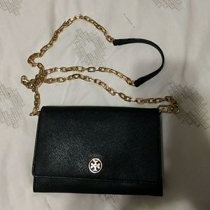 Tory Burch Bags - Black Tory Burch Robinson Wallet on Chain Tory Burch Bags - Black Tory Burch Robinson Wallet on Chain